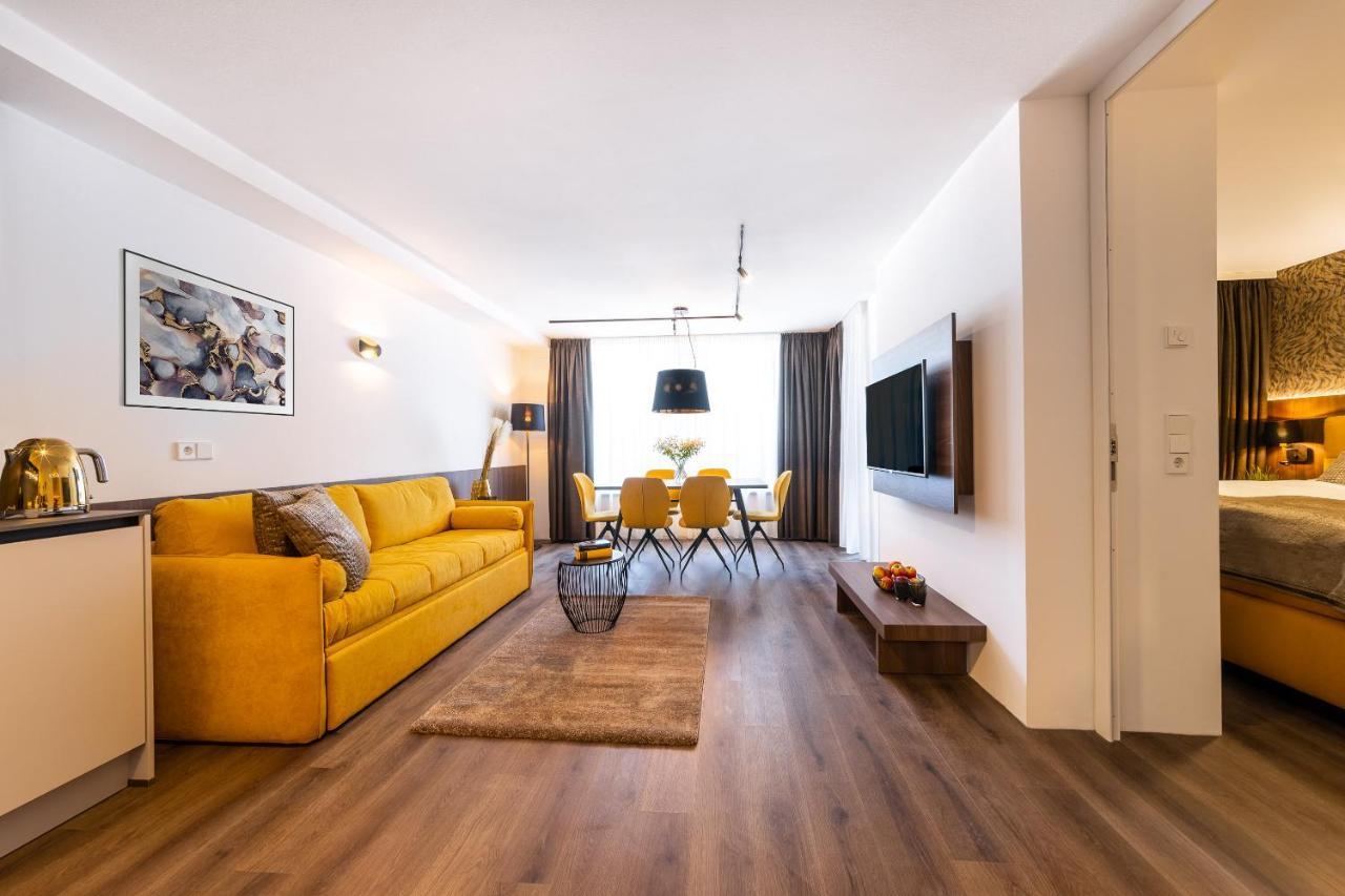 Gerharts Premium City Living - Center Of Brixen With Free Parking And Brixencard Exterior foto